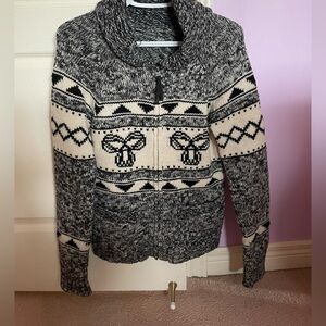Lambs wool tna aritzia  zipper up sweater size small